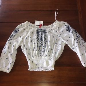 Long sleeve/ Off The shoulder crop top